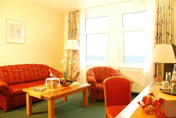 Promenadenhotel Admiral Ostseebad Heringsdorf Exterior foto